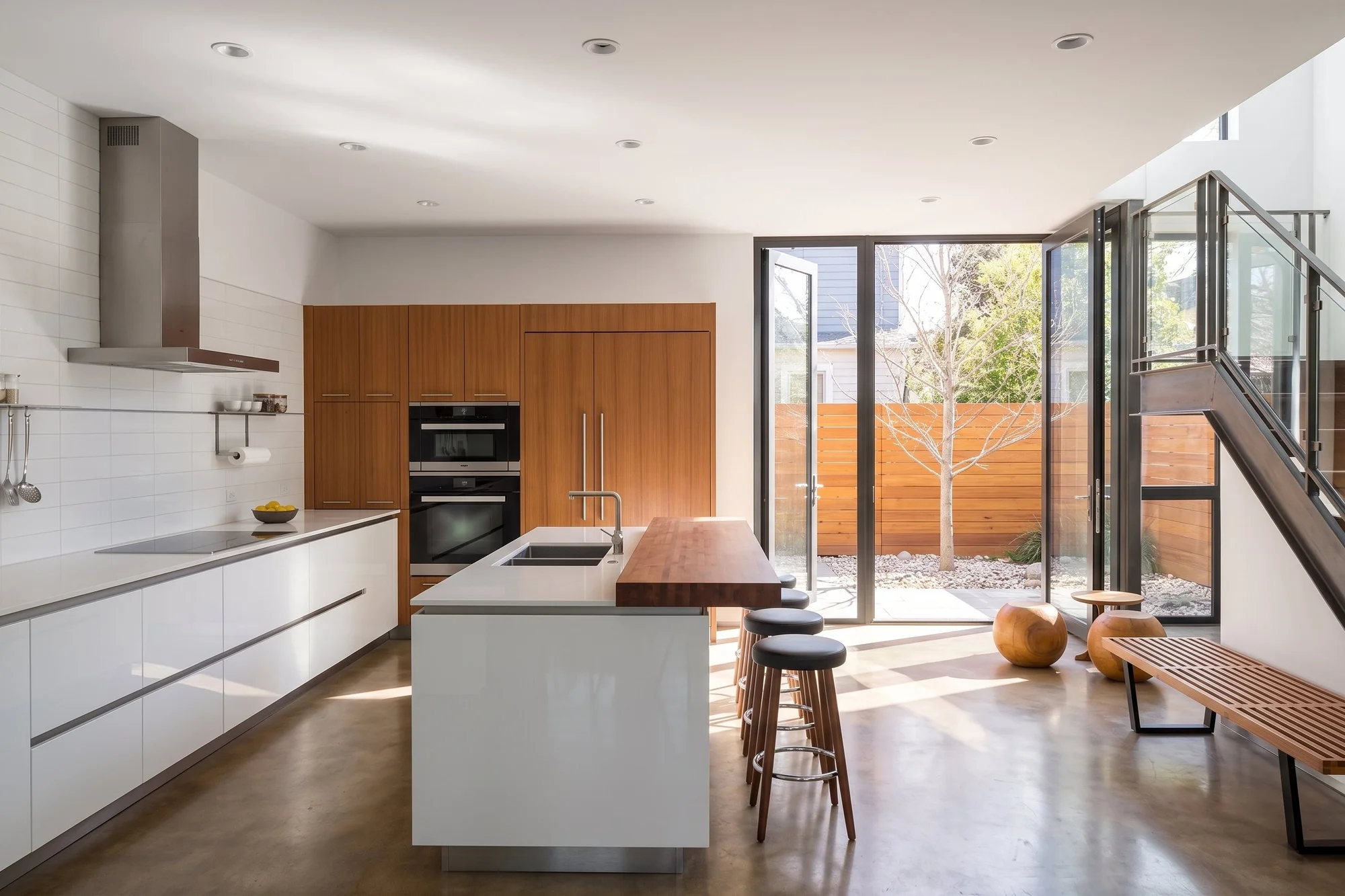 Kitchen & Custom Cabinetry